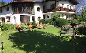 Comfortable Apartment In A Beautiful Surrounding